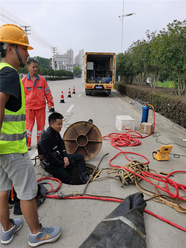 昌江翻衬法管道修复技术主要工序